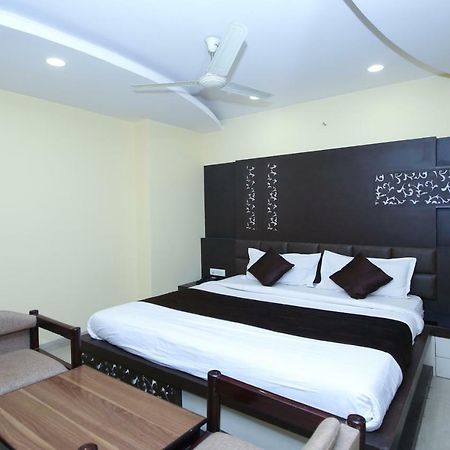 Hotel Rahul Jabalpur Exteriér fotografie