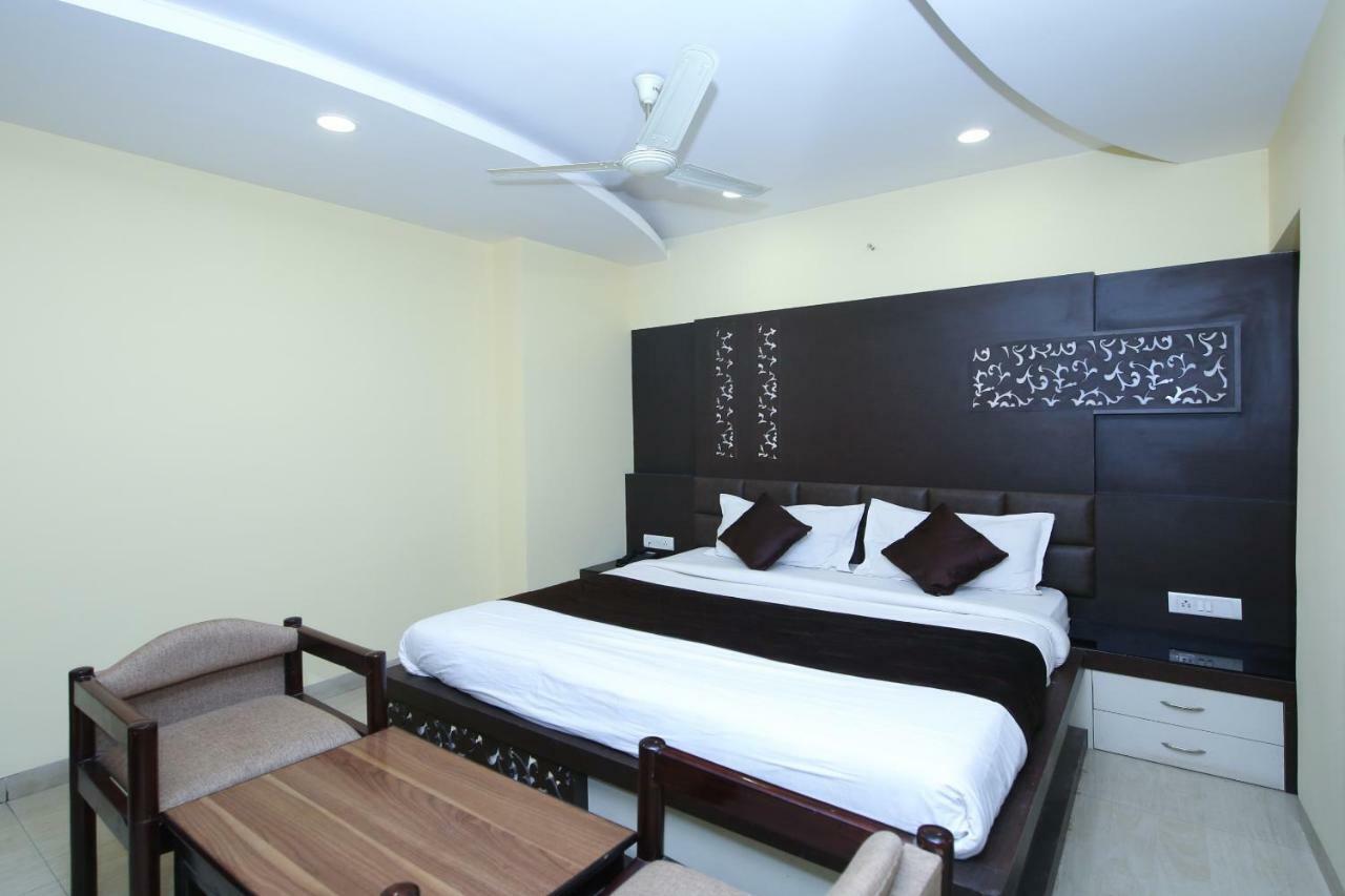 Hotel Rahul Jabalpur Exteriér fotografie