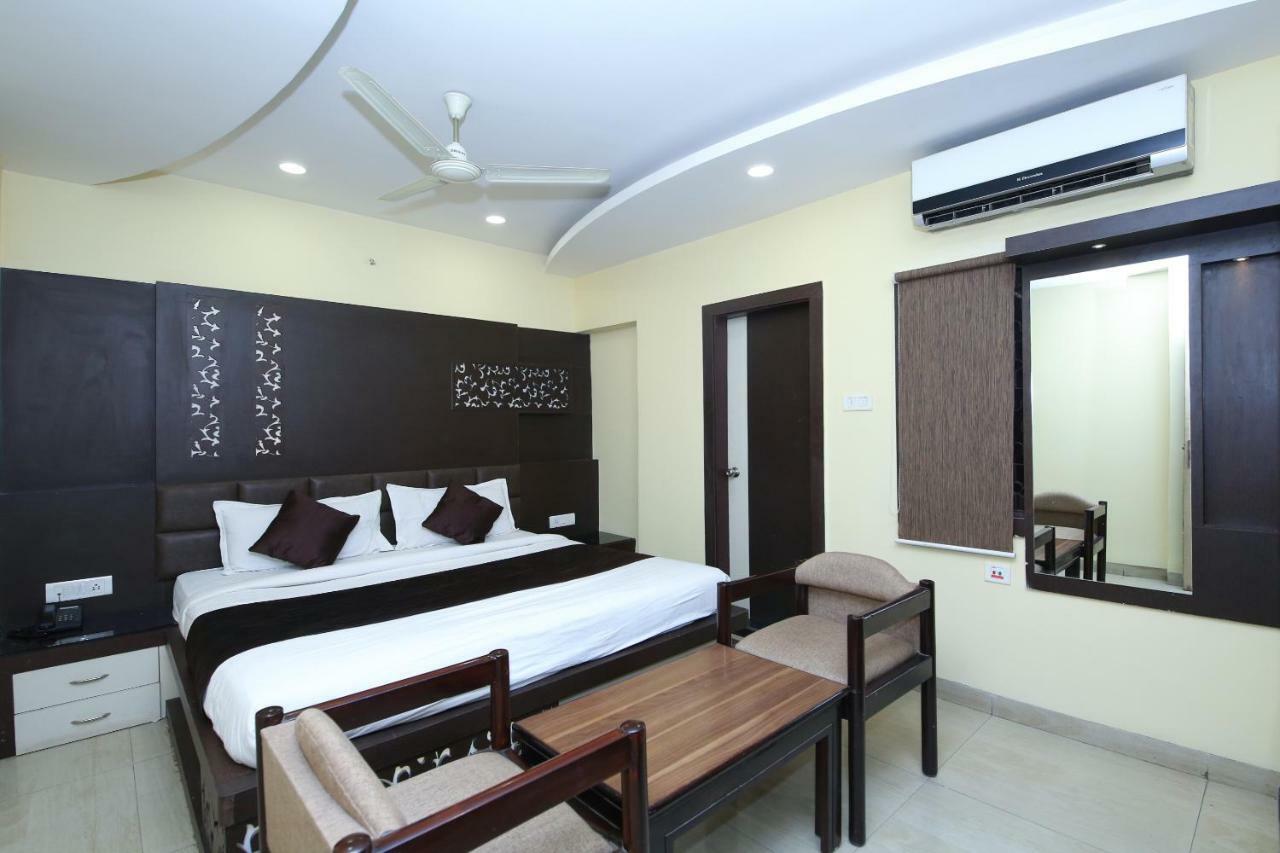 Hotel Rahul Jabalpur Exteriér fotografie
