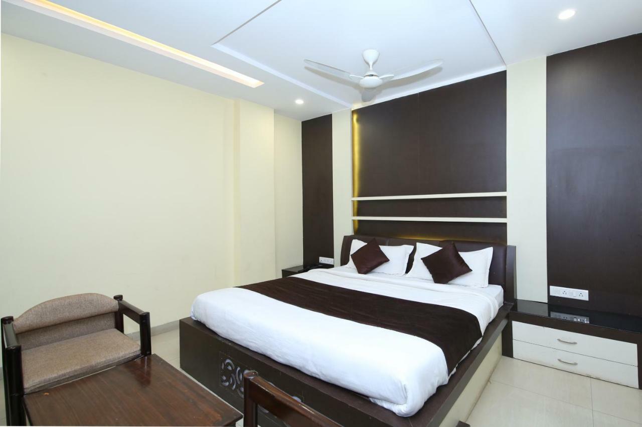 Hotel Rahul Jabalpur Exteriér fotografie